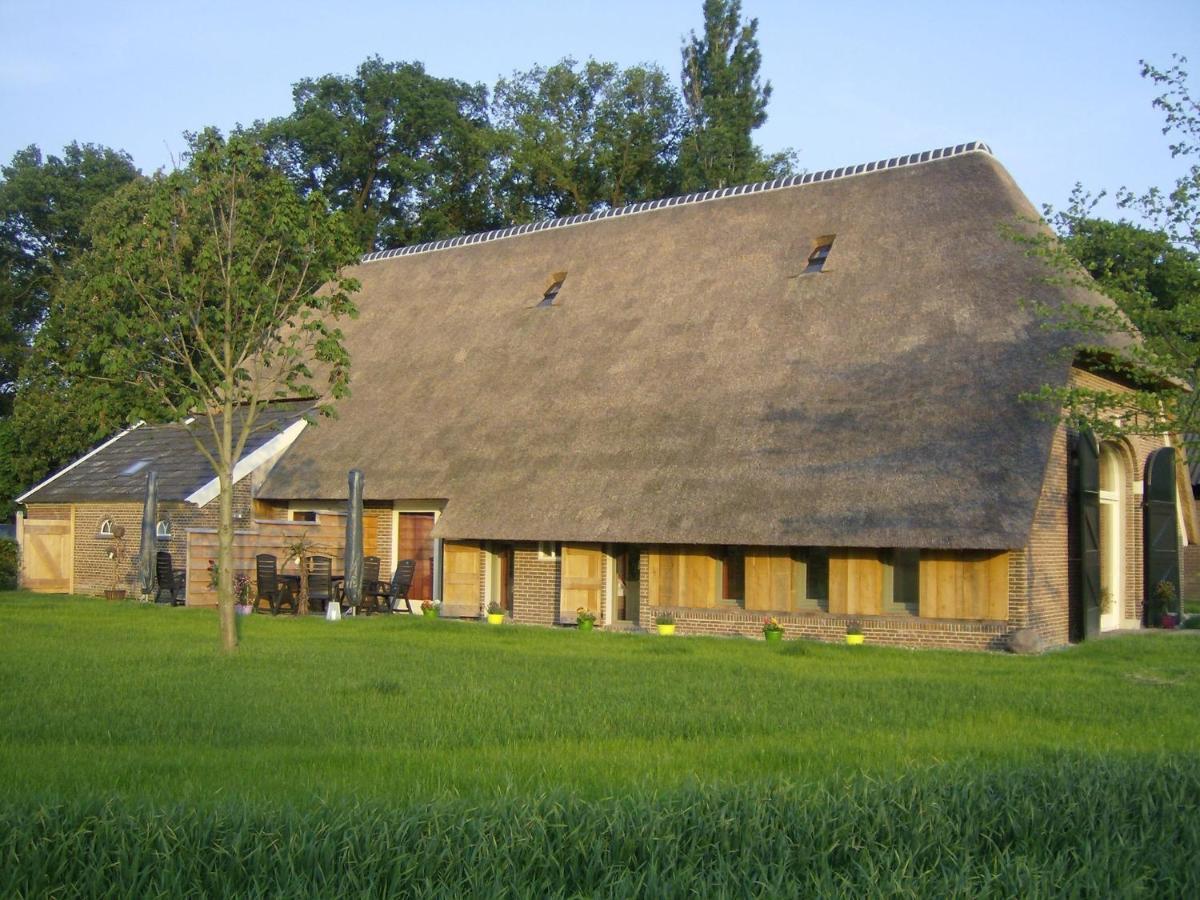 Monumental Farm In The Ash Landscape Villa Geesteren  Ngoại thất bức ảnh